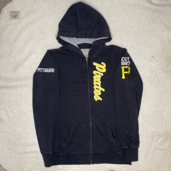 Genuine Merchandise Pittsburgh Pirates Full Zip Hoodie: Size Medium - Picture 1 of 10